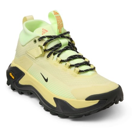 Nike ACG Zegama Hike Hiking Shoes - Women's 6