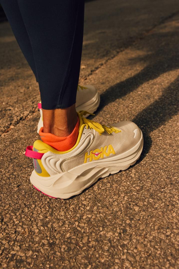 Location Image for Gaviota 6 Road-Running Shoes - Women's