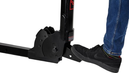 Yakima HangTight 4-Bike Hitch Rack 10