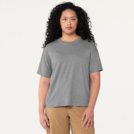 Vuori Energy Long T-Shirt - Women's 1