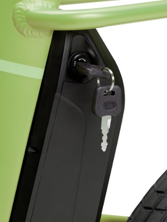 Co-op Cycles Generation e1.2 Electric Bike Locking battery compartment