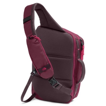 The North Face Base Camp Voyager Sling 1