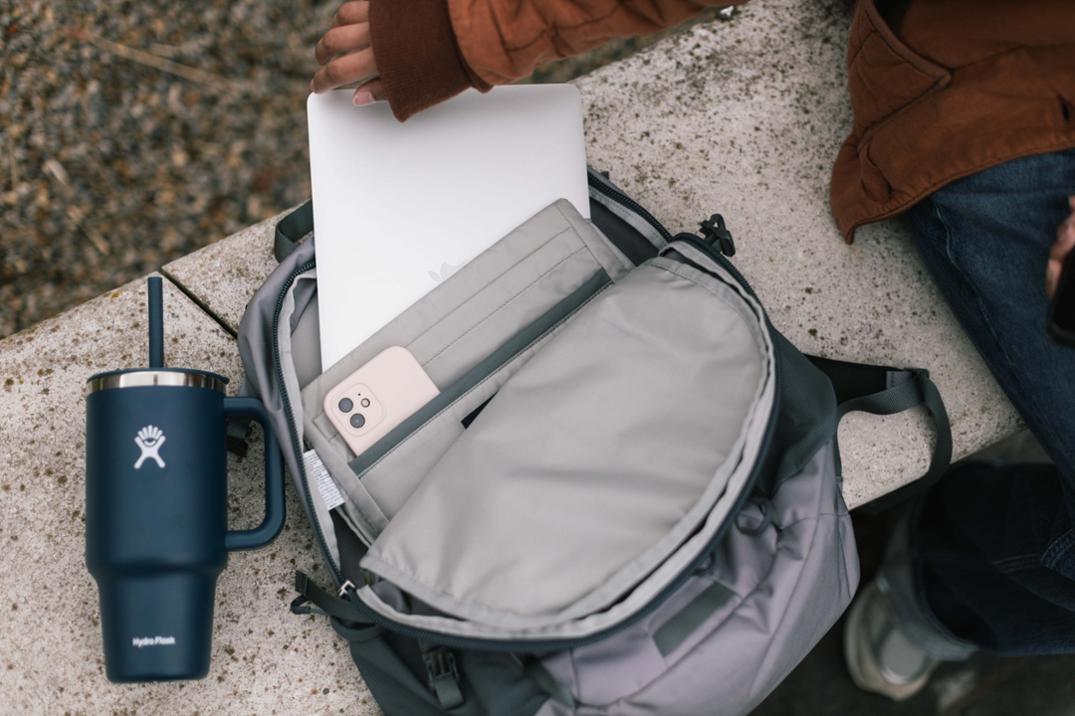 Location Image of color Soundwave Grey