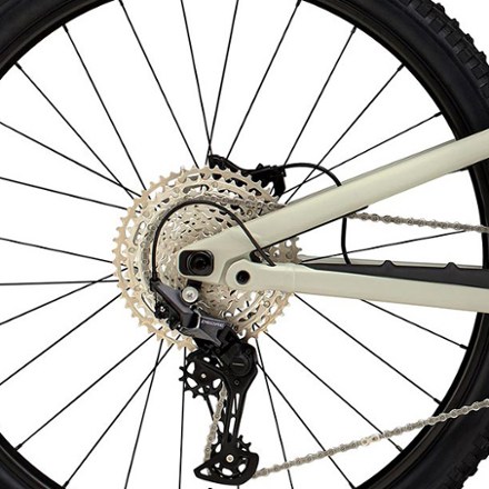 Rocky Mountain Instinct Alloy 30 Mountain Bike 1