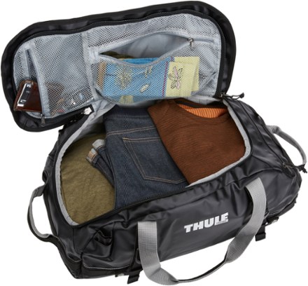 Thule Chasm 40 L Duffel Bag 9