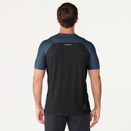 On Performance-T Shirt - Men's 4