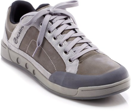 running shoes manhattan