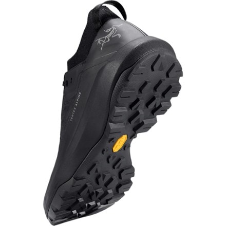 Arc'teryx Vertex Alpine Approach Shoes - Women's 4