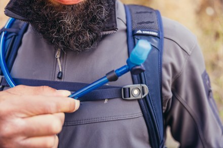 Location Image for Inertia 24 H2O Hydration Pack - Men's