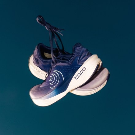 Topo Athletic Phantom 4 Road-Running Shoes - Women's 5
