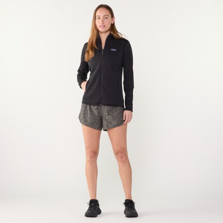 Vuori Clementine 2.0 Shorts - Women's 4" Inseam 5