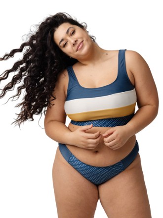 Nani Swimwear Core Crop Swimsuit Top - Women's 2
