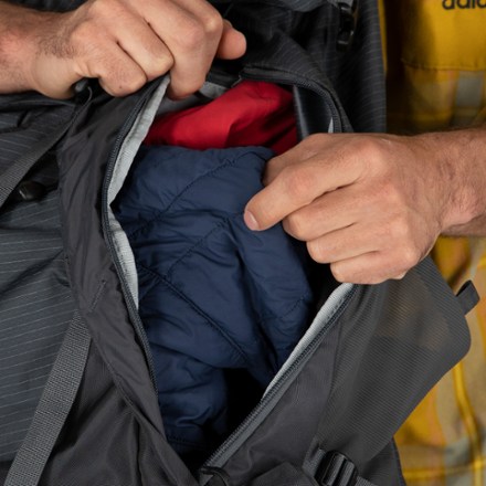 Osprey Stratos 44 Pack - Men's 8