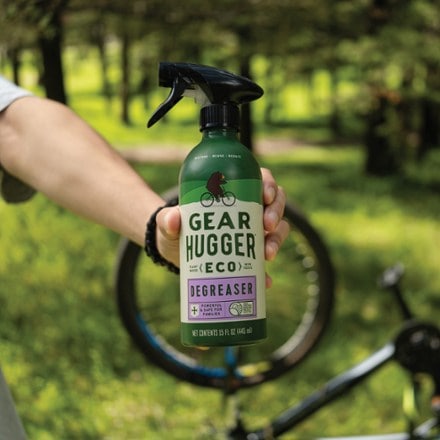 Gear Hugger Heavy-Duty Degreaser 2
