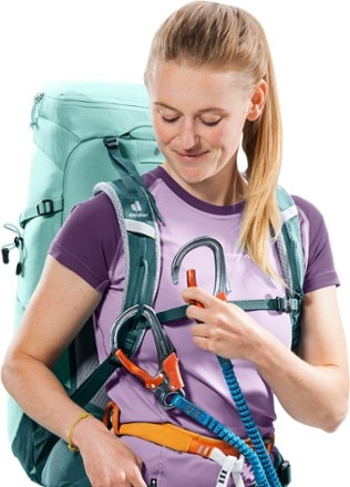 Deuter Trail 28 SL Pack - Women's 10