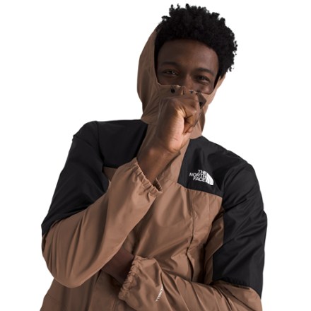 The North Face Mountain Wind Jacket - Men's 4