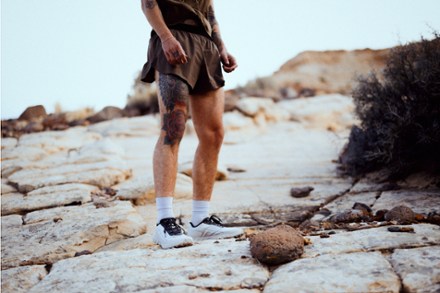 Location Image for 002 Trail-Running Shoes - Men's