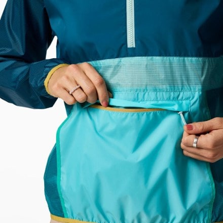 Cotopaxi Teca Half-Zip Windbreaker - Women's 5