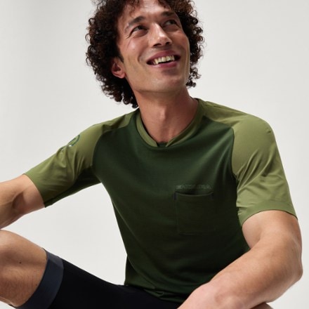 Endura GV500 Foyle Bike T-Shirt - Men's 7