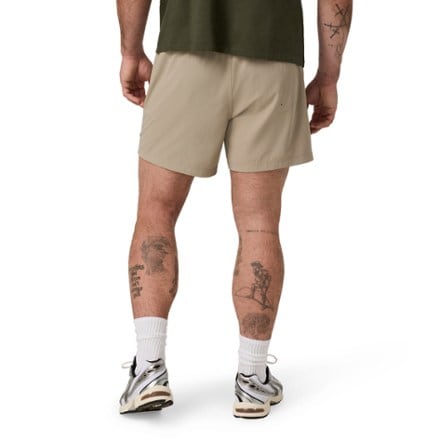 Vuori Kore Lined Shorts - Men's 5" Inseam 1
