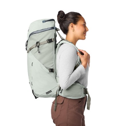 YETI Skala 40 L Pack - Women's 5