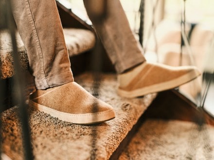 OluKai Hamani Hulu Slippers - Men's 7
