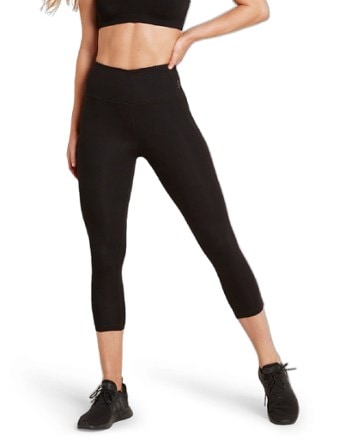 Active Blended High-Waisted 3/4 Leggings with Pockets