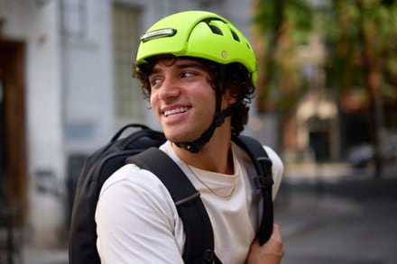 Location Image of color Hi-vis Lime
