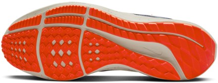 Nike Air Zoom Pegasus 40 Road-Running Shoes - Men's 8