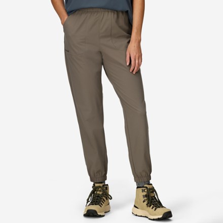 取寄) マーモット レディース マウンテン アクティブ パンツ