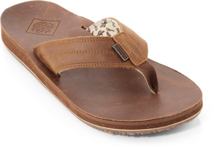 brown leather flip flops mens