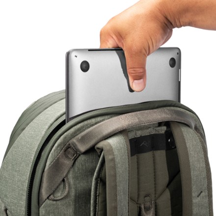 Peak Design Travel Pack - 30 L 4