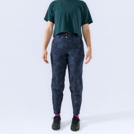 Wild Rye Regan Bike Pants - Women's 1