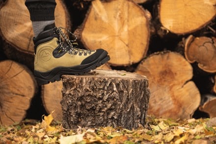 La Sportiva Makalu Mountaineering Boots - Men's 7