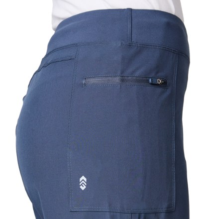 Free Country Free 2 Explore Cargo Pocket Shorts - Women's 2