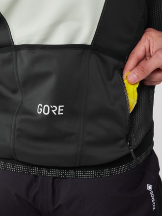 GOREWEAR Phantom Cycling Jacket - Men's 4