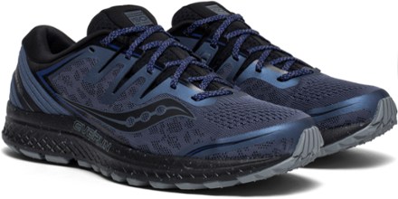 mens saucony running shoes