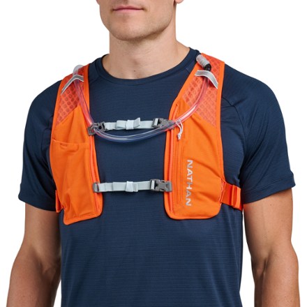 Nathan QuickStart 3.0 6 L Hydration Vest 1