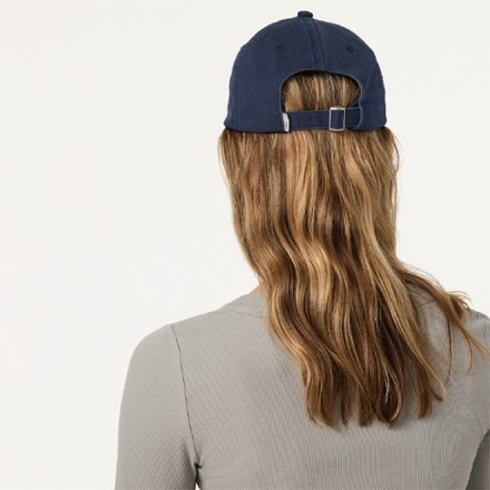 Vuori Dad Hat 2