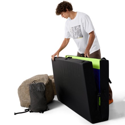 Arc'teryx Kragg Cotton Lithographica T-Shirt - Men's 5