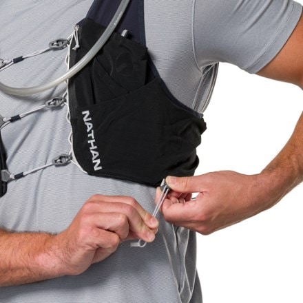 Nathan Pinnacle Pro 12 L Hydration Vest 7