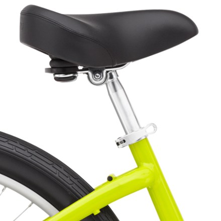 Electra Townie Go! 7D Step-Thru Electric Bike 6
