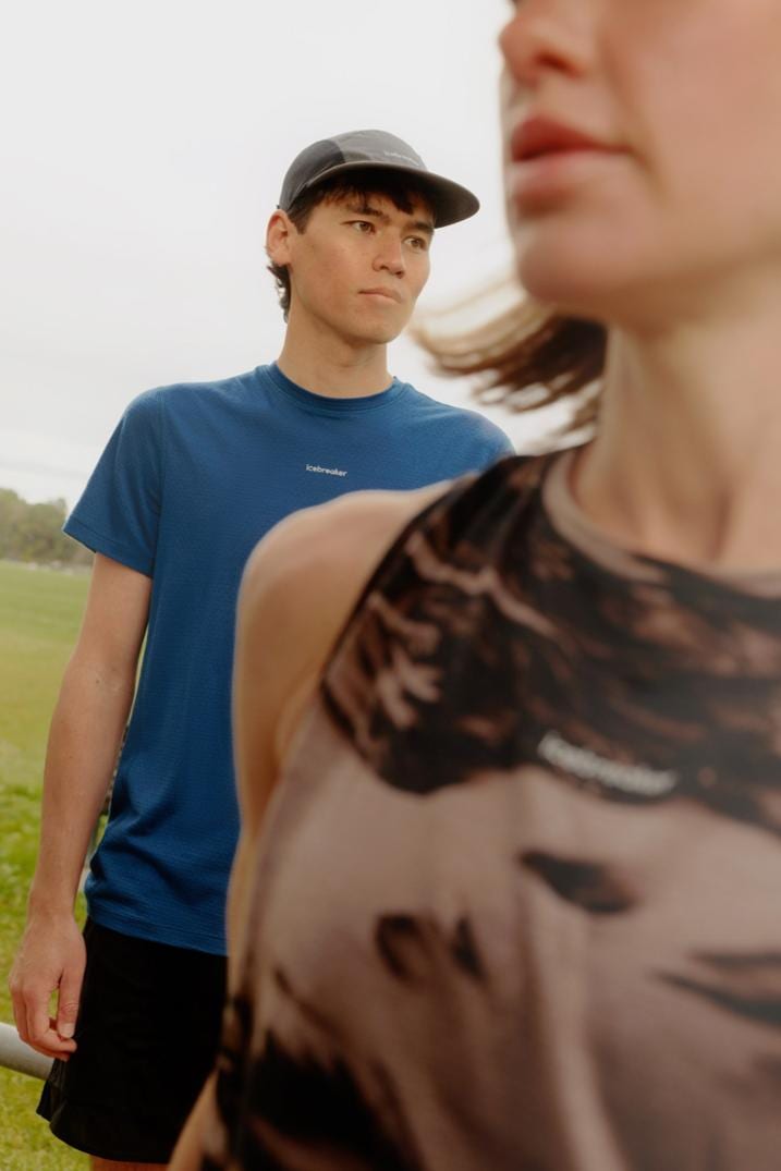 Location Image for Merino Blend 125 Cool-Lite Speed Tank Top Motion AOP - Women's