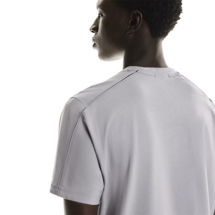 On Focus-T Shirt - Men's 6