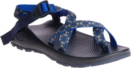 rei mens chacos