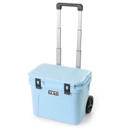YETI Roadie 32 Wheeled Cooler 0