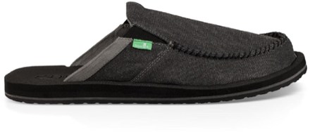 mens sanuk slippers