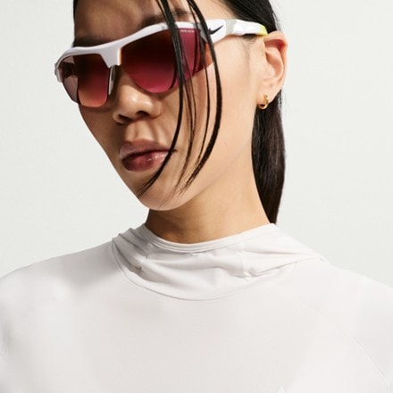 Nike ACG Trail UV Hooded Mid Layer - Women's 6