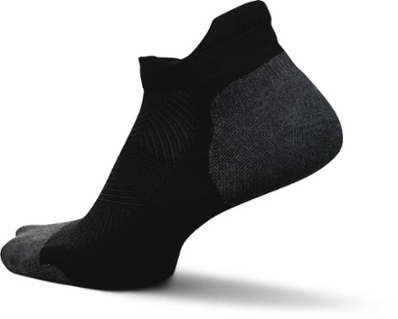 Feetures Elite Max Cushion No Show Tab Socks 6