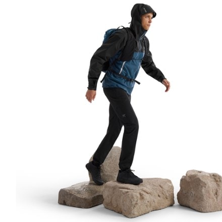 Arc'teryx Beta Jacket - Men's 3